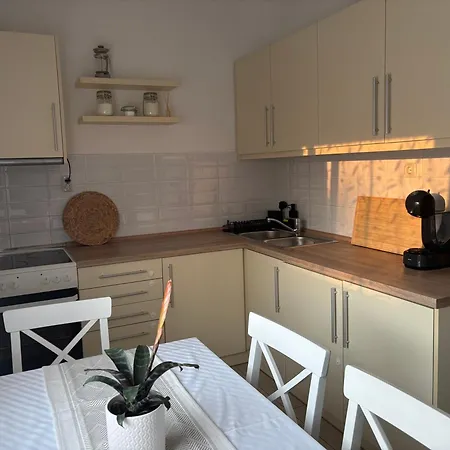 Dora Apartment